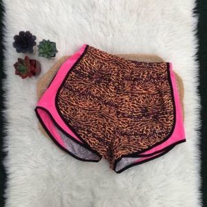 Nike Tempo Venom Running Shorts Leopard DriFit